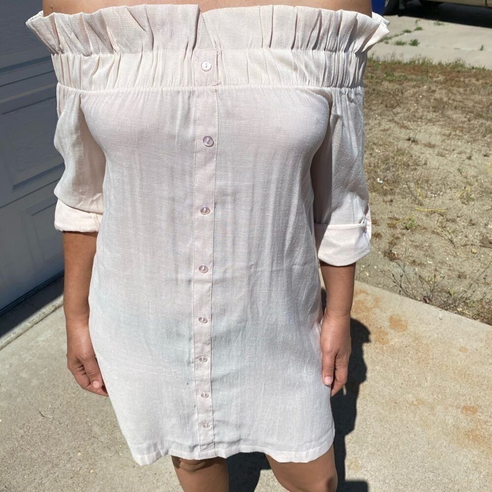 NWT MINKPINK Business Class off shoulder dress XS